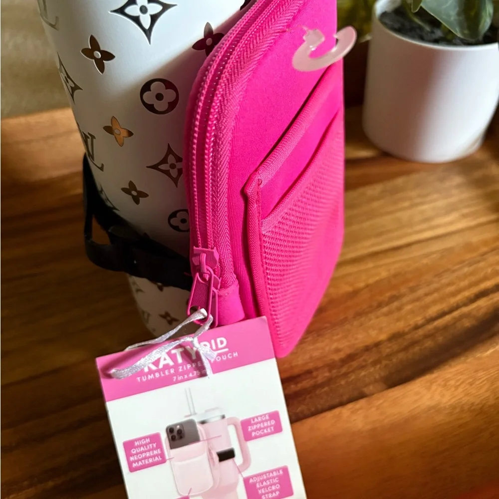 Katydid Pink Tumbler Zipper Pouch, NWOT!